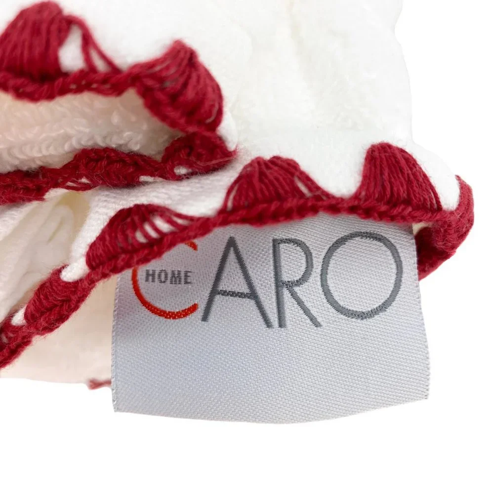 CARO HOME Seasonal Red Trim 2 PC Hand Towel Set